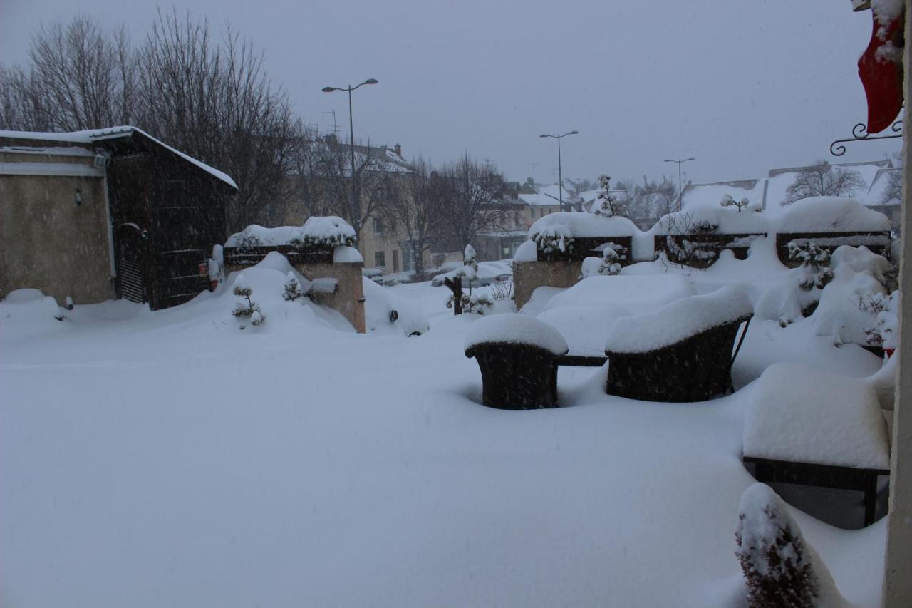 Hotel Le Connetable Saint-Bonnet-en-Champsaur Bagian luar foto