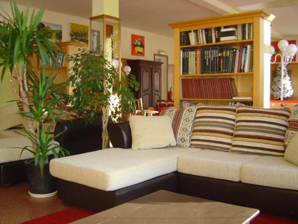 Hotel Le Connetable Saint-Bonnet-en-Champsaur Bagian luar foto