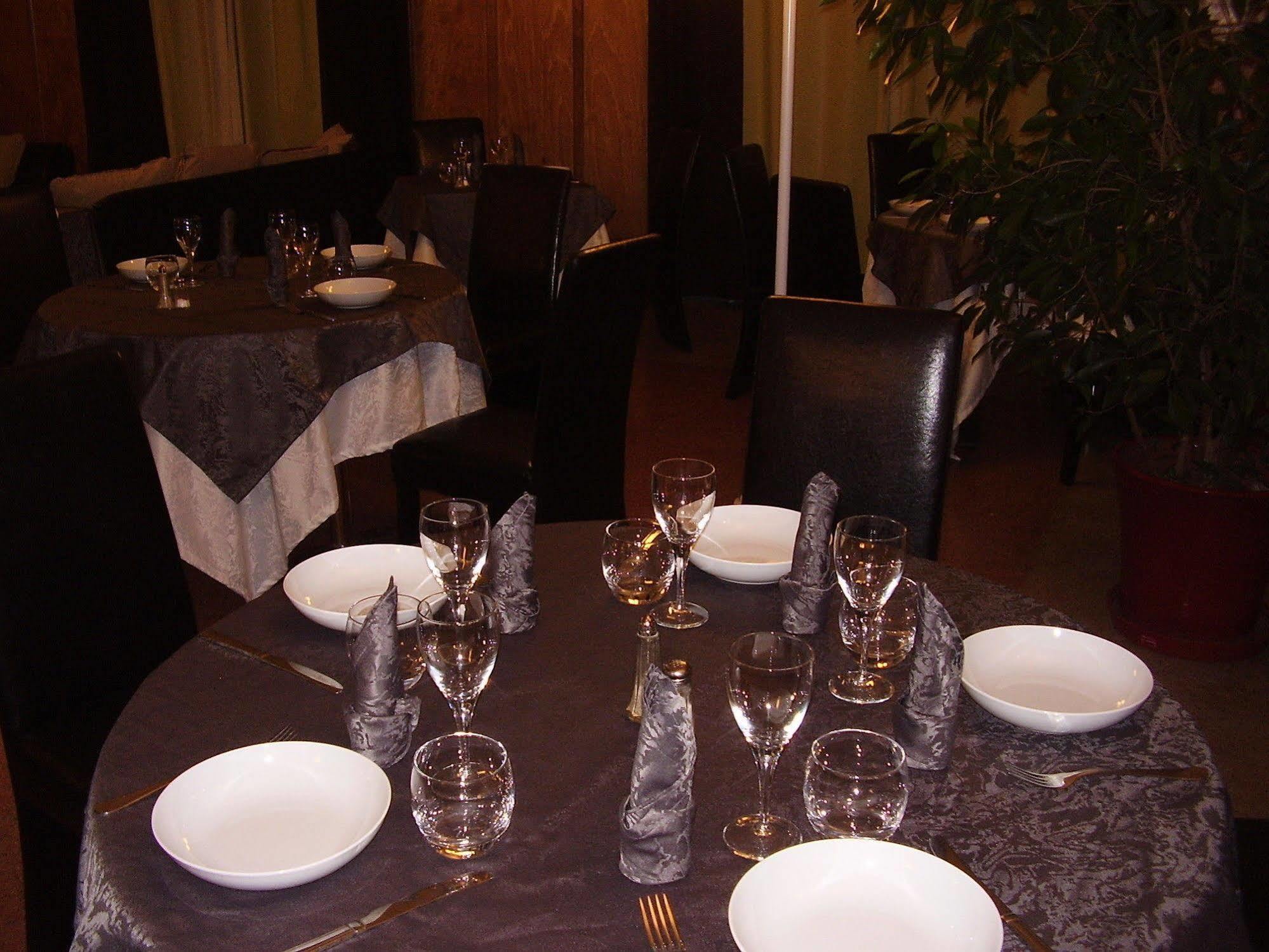 Hotel Le Connetable Saint-Bonnet-en-Champsaur Bagian luar foto
